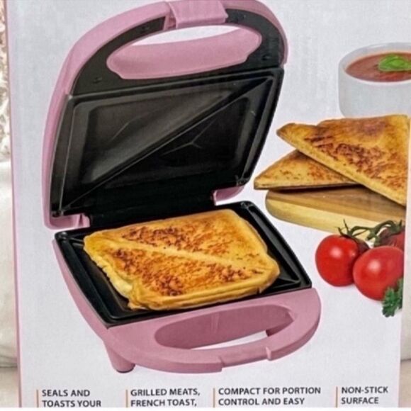 Nostalgia MyMini pink Griddle  And Mini Personal Sandwich Maker Bundle - Picture 11 of 15